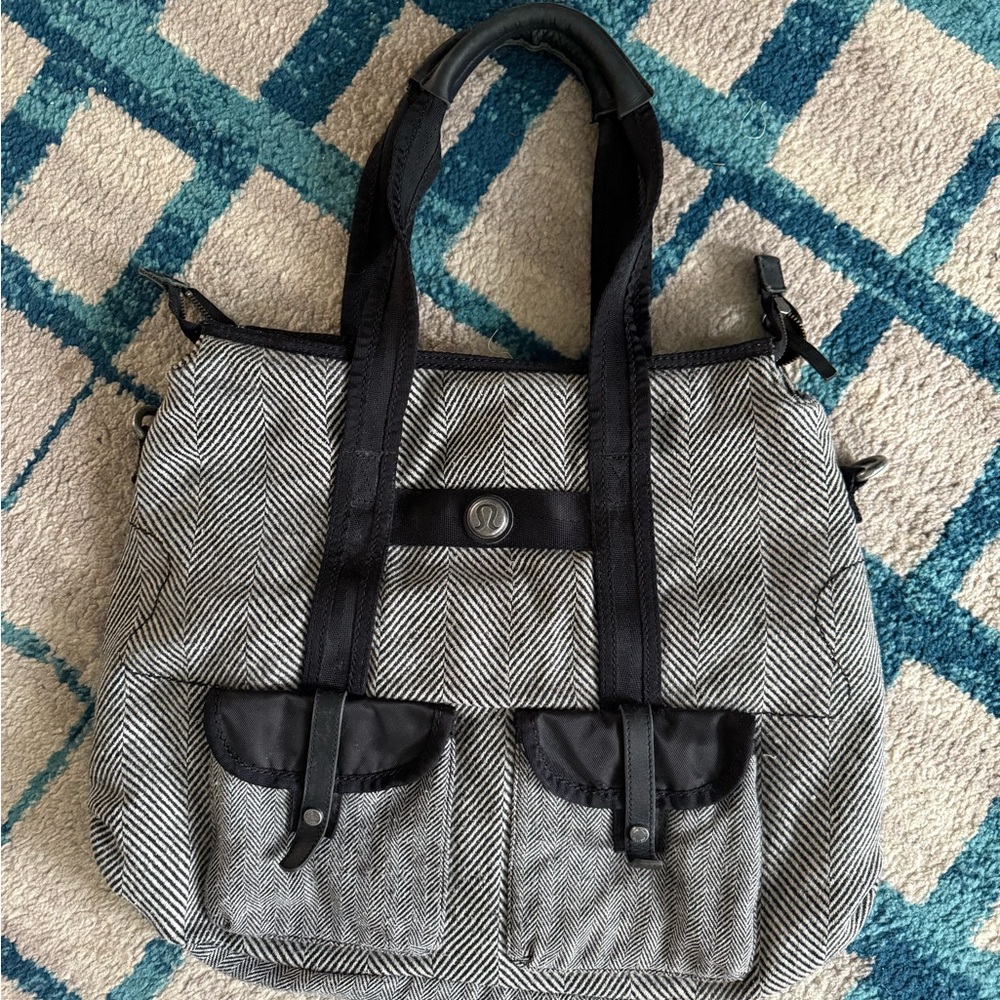 Lululemon Athletica Black and White Tote Bag